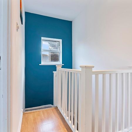 Impeccable 4-Bed House In Brixton London Villa Dış mekan fotoğraf