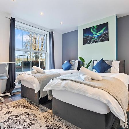 Impeccable 4-Bed House In Brixton London Villa Dış mekan fotoğraf