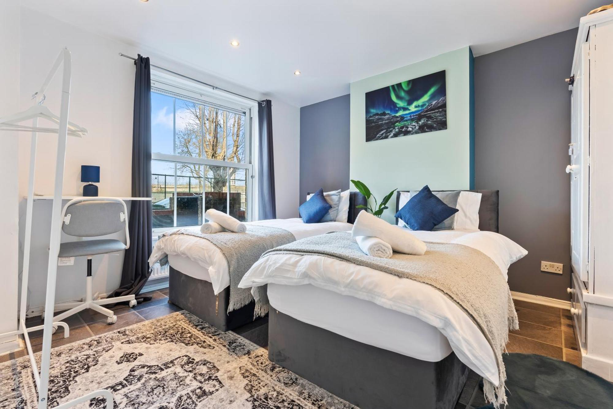Impeccable 4-Bed House In Brixton London Villa Dış mekan fotoğraf