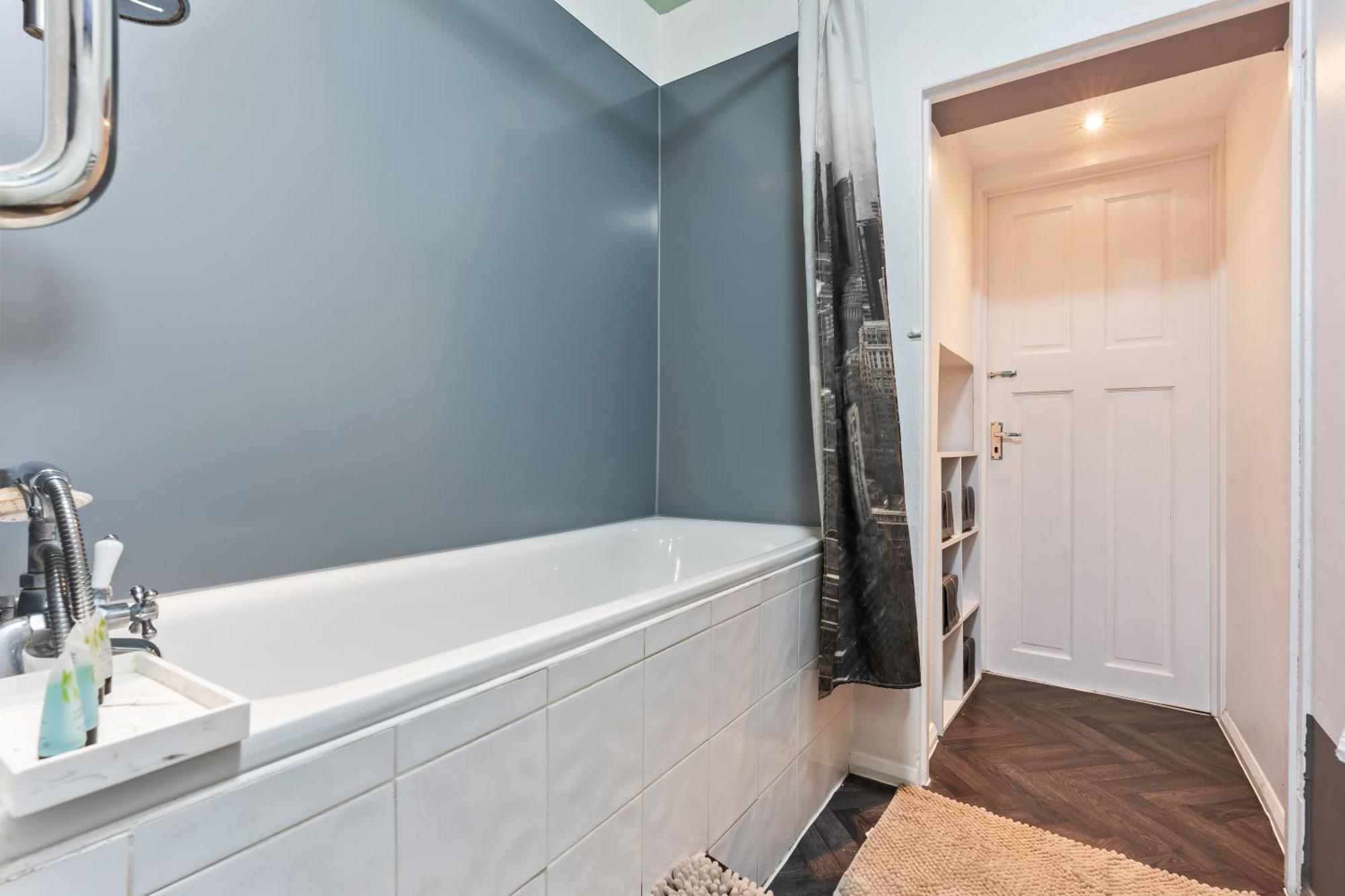 Impeccable 4-Bed House In Brixton London Villa Dış mekan fotoğraf